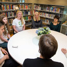 5. mai: Kronprinsesse Mette-Marit møter Miljøambassadørene på Rommen skole (Foto: Audun Braastad, NTB scanpix)